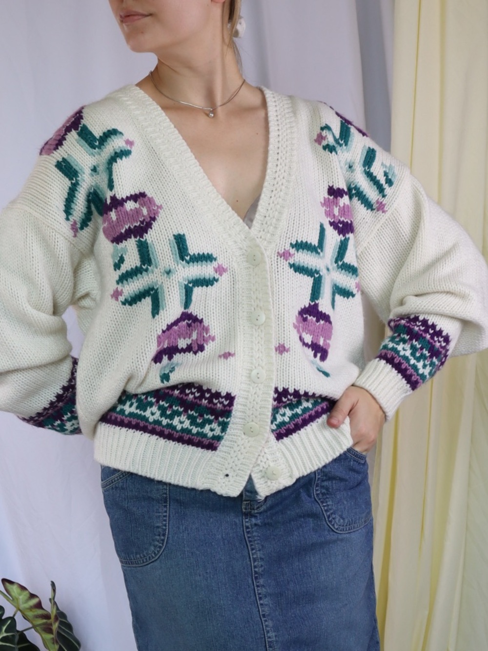 American Vintage Knit Cream Cardigan with Purple & Teal Motif